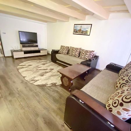 Sauna Apartament Braşov Eksteriør bilde